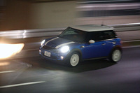 【MINI 2代目 発表】走りのDNAキッチリ継承 画像