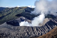 インドネシア・マラン空港、火山灰で一時閉鎖…ガルーダ・インドネシア便はスラバヤへ 画像