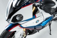 100周年カラーがまぶしい…写真で見るBMWモトラッド「セレブレーション・エディション」 画像
