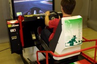 【最速試乗セガ・クラブカート Vol. 3】ゲーム世代の「辛口」自動車評論家によるインプレッション 画像