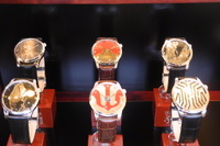 【デザイン東京16】越前蒔絵のウルトラマン時計、伝統工芸士が文字盤を作成…サンユー 画像