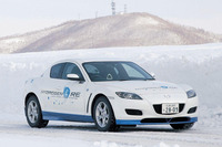 マツダ、北海道で水素自動車の寒冷地テストに協力 画像