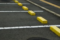 「車にも 適材適所 駐車マス」高速道路川柳 五・七・GO! 画像
