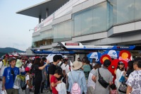 【SUPER GT 第5戦】ニッサン陣営が新たな給油塔を導入、ブームには電飾付き 画像