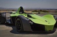 【ペブルビーチ 16】英国軽量スポーツ、MONO に2016年型…0-96km/h加速2.8秒 画像
