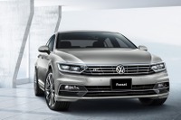 VW パサートRライン、2リットル直噴ターボを初搭載…最高出力220ps 画像