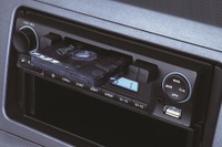 ビートソニック、車載用多機能カセットデッキを発売…MP3再生にも対応 画像