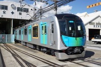 西武鉄道の新型通勤電車「40000系」完成…コンセントやトイレ設置 画像