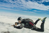 新型ディスカバリー、空からシートアレンジを遠隔操作［動画］ 画像