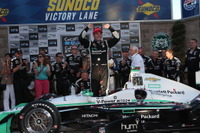 【INDYCAR 第16戦】シモン・パジェノーが初王座獲得、有終の5勝目…琢磨は最終戦14位 画像