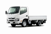 トヨタ、ダイナ/トヨエース1トン積系を一部改良…フロントビュー刷新など 画像