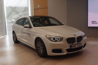 【BMWの燃料電池技術】駆け抜ける歓びを実現するFR駆動と重量配分 画像