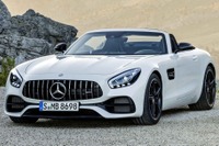 【パリモーターショー16】メルセデス AMG GT にロードスター、初公開へ 画像