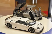 【全日本模型ホビーショー16】アオシマ、パガー二 ウアイラなどスーパーカー3モデルを出品 画像