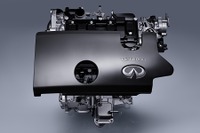 【パリモーターショー16】インフィニティ、量産型可変圧縮比エンジンを公開 画像