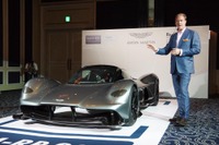 市販価格は3億円!? アストンマーティンの“ハイパーカー”日本初披露…購入条件は 画像