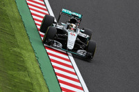 【F1 日本GP】フリー走行2回目もロズベルグがトップ、ライバルも僅差で続く 画像