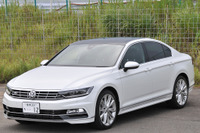 【VW パサート 2.0TSI Rライン】Rラインのエンジンを220馬力・2.0リットルに変更［写真蔵］ 画像