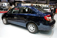 【ジュネーブモーターショー07】SX4 の4ドアセダンはスズキ専用 画像