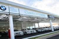 BMW/MINIの認定中古車拠点、埼玉花園にオープン…80台展示の大型店 画像