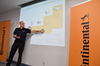 【コンチネンタル技術説明会】タイヤだけではない…テストコースでバイク向け製品を紹介 画像