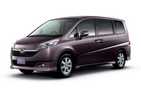 ライバル動向…新車販売好調の影響を受けるミニバン 画像