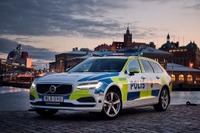 ボルボ V90 新型、ポリスカーに…スウェーデン警察 画像