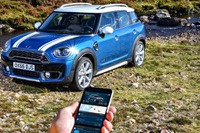 【ロサンゼルスモーターショー16】MINI クロスオーバー 新型、コネクティビティが進化 画像