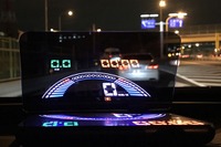 OBD II&GPS対応HUD発売、フロントガラスにスピードメーターを表示…7999円 画像