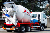 KYB、新型コンクリートミキサ車を発売…架装物を80kg軽量化 画像