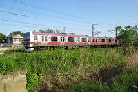 ケヨ34、幕張に戻ってきた…京葉線電車唯一の209系 秋田で機器更新 画像