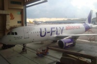 香港エクスプレス、U-FLYアライアンス特別塗装機を公開 画像