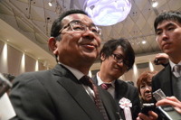 ホンダ八郷社長、2017年展望「薄曇りだが、北米と中国にチャンスも」 画像