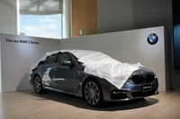 【BMW 5シリーズ 新型】キャッチフレーズはビジネスアスリート 画像