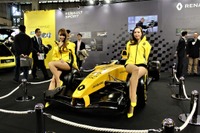 【東京オートサロン2017】F1も展示しスポーツ性をアピール…ルノーブース 画像