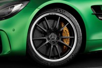 ミシュラン、専用設計のパイロットスポーツ カップ2 を メルセデスAMG GT R に供給 画像