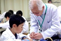 ノーベル賞博士と学ぶ自然科学教室 8月6~11日 画像