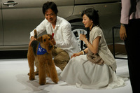 【写真蔵】椎名桔平&菅野美穂…トヨタ アイシス 新CM発表会 画像