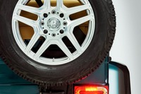 メルセデス Gクラス の6輪車、今度はオープン版が登場か 画像
