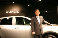 【日産 デュアリス 発表】志賀COO「受容できる価格に」…ユーロ高に 画像