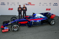【F1】トロ・ロッソがSTR12を発表、カラーリングを一新 画像