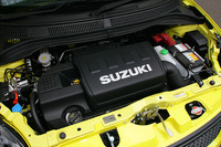 【スズキ スイフト 改良新型】走りを熟成したスポーツ 画像