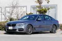 【BMW 5シリーズ 試乗】コーナーを決めた瞬間に「駆けぬける歓び」を享受できる…中村孝仁 画像