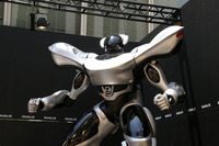 【日産 デュアリス 発表】パワード・スーツとは 画像