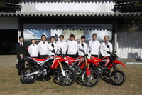 こだわった非対称マスク、デュアルチップLEDで実現…ホンダ CRF250ラリー開発責任者 画像