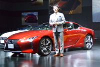 【レクサス LC】佐藤チーフエンジニア「レクサスのクルマ造りを変える挑戦の象徴」 画像