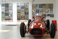 フェラーリ60年ポスター展 画像
