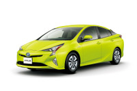 乗用車燃費ベスト10---登録車トップは プリウス、軽自動車は アルト 2016年 画像