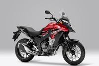 ホンダ 400X、2017年モデル発売…小型異形マフラー採用など 画像