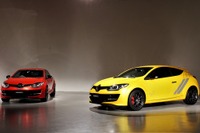 ニュルFF市販車最速モデル“有終の美”…ルノー メガーヌRS ファイナルエディション発進 画像
